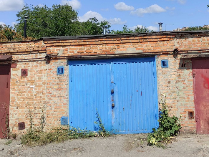 Кирпичный Гараж Полтава, Мотель-Боженко. Кооператив "Космос" - фото 1