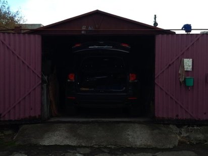 Гараж металевий в кооперативі Балатон, земля приватизована Львів