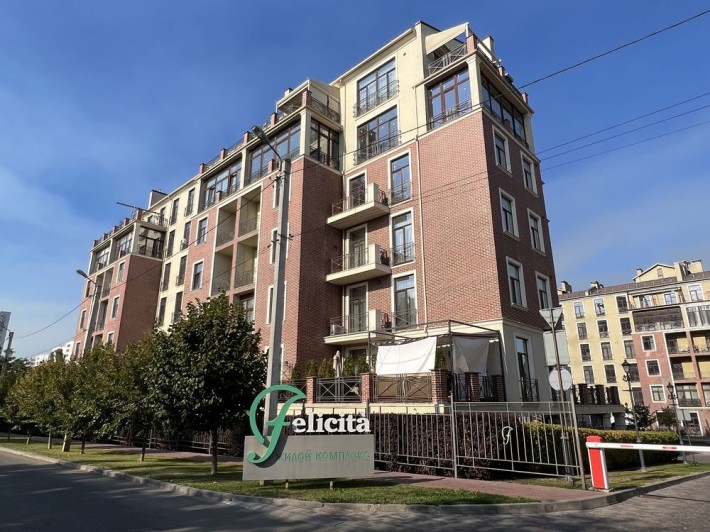 Продам паркоместа 18м2 в паркинге ЖК Феличита Сокольники Профессорская - фото 1