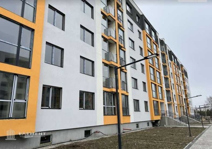 Продаж 2к квартири 73 кв. м на вул. Райдужна, ЖК Західний - фото 1