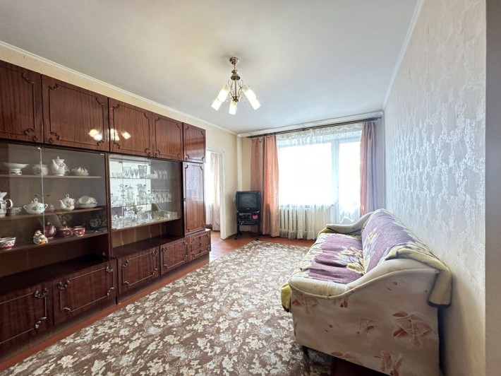 Продаж 3 к. кв в центрі - фото 1