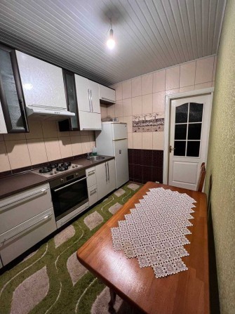 Продам 3 кімнатну квартиру 61 кв/м Вільногірськ - фото 1