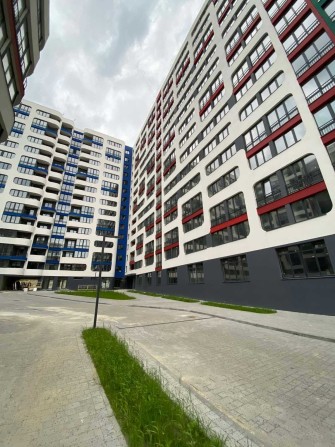 Продаж 2кім. квартири в новобудові з терасою 35м. - фото 1