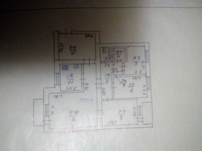 Продам 4х-комнатную квартиру - фото 1