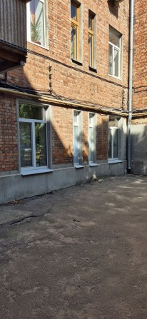 Продам 3х комнатную квартиру - фото 1