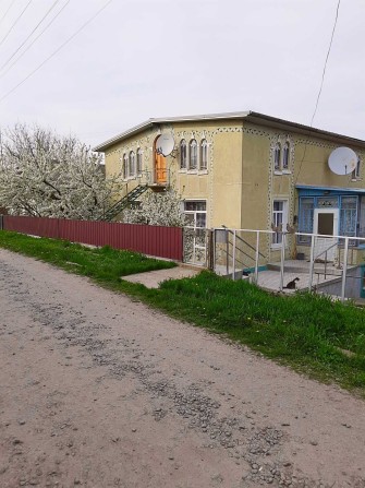 Гарний будинок для великої сімї. - фото 1