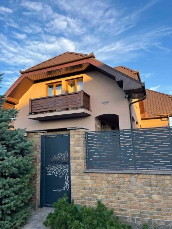 Продаж неймовірного будинку в с. Сторожниця - фото 1