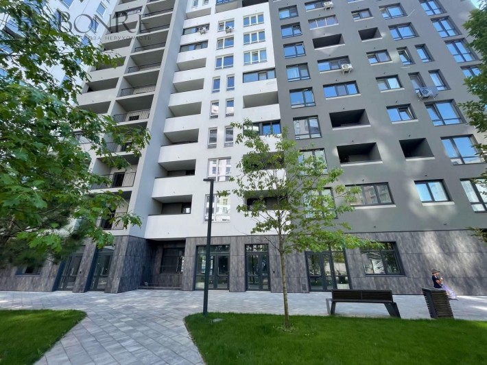 Продажа приміщення ЖК Paradise Avenue, 117м2 та 120м2 - фото 1