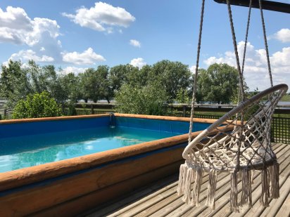 Котедж/Будинок біля Києва подобово для свят. Заміський відпочинок. Радомишль