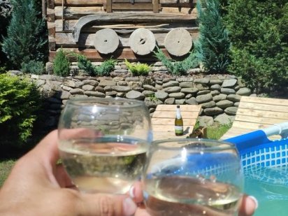 Здається файна хата... Рахов