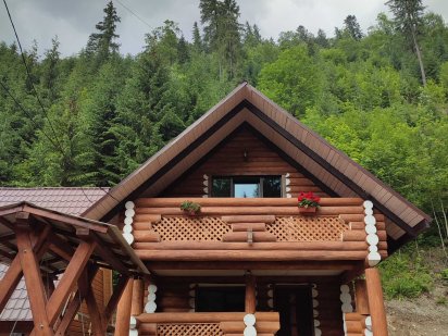 Житло подобово в Карпатах біля оз. Синевир. "Лісова садиба". Синевирская Поляна