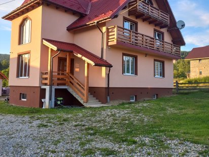 Відпочинок у Карпатах Микуличин