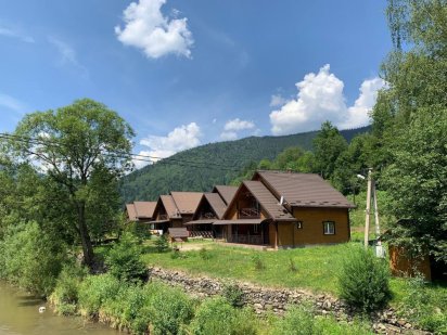 Відпочинок в Карпатах. Коттедж в селі Микуличин Микуличин