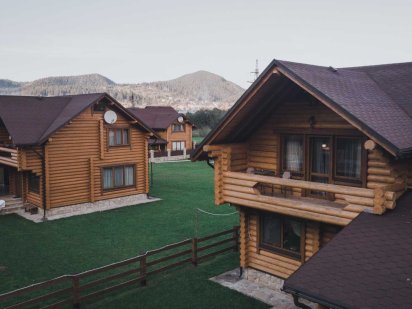 Котедж в Карпатах.  Гори, відпочинок Микуличин