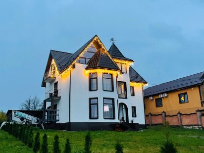 Здається житло у м. Ворохта. Котедж Family Ворохта