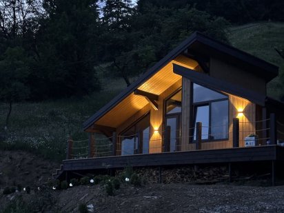 Відпочинок в Карпатах. Котедж в Карпатах. Шале в Карпатах Верховина