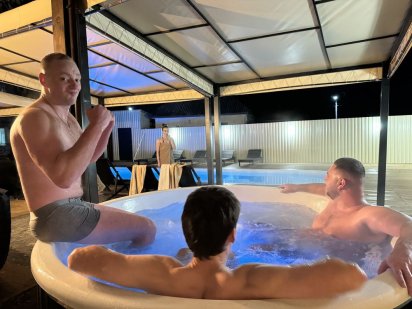 Подобова оренда VIP будинку 5 км. від Києва. СПА Басейн. Банкетна зала