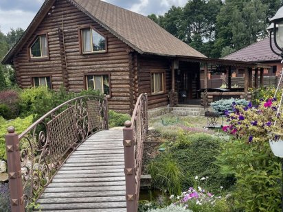 Оренда Будинку подобово тенісний корт |басейн| САУНА НА ДРОВАХ Блиставица