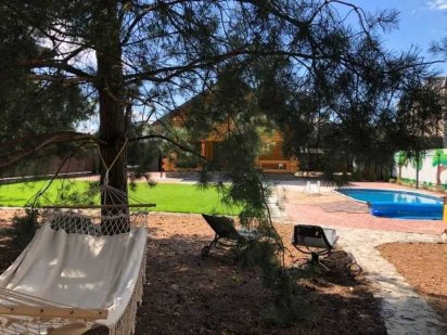 06 Будинок сруб басейн чан баня пляж рибалка на березі Десни Новосілки Новосілки