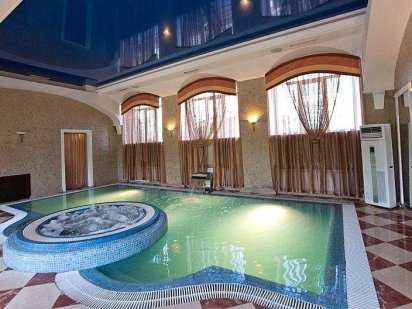 67 Дом люкс класса теплый бассейн джакузи сауна до 30 чел Чубинське