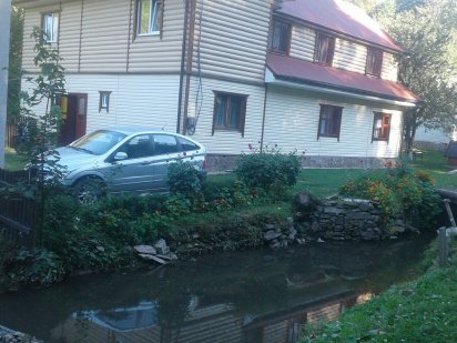 Відпочинок у карпатах ! Здається будинок.Чан.Басейн. Славское