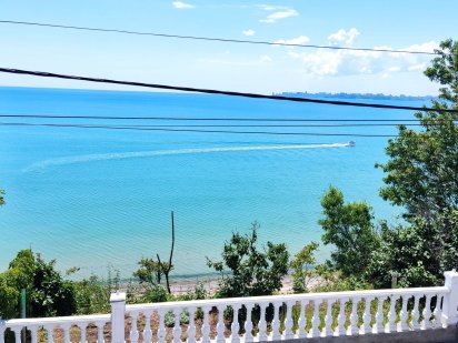 Свободна посуточно квартира в частном доме возле моря Крыжановка Крыжановка