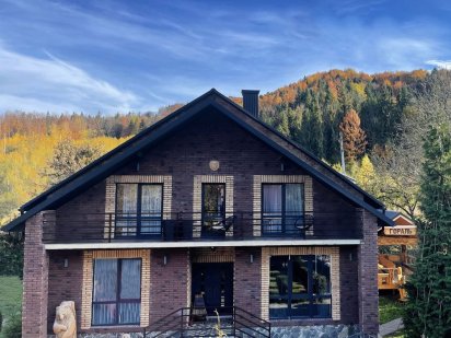 Котедж в Мигово басейн баня чан на 6 спалень 12/16 осіб Мигове