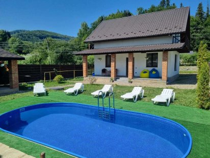 Котедж Будинок в Мигово 8-10 осіб Мигове