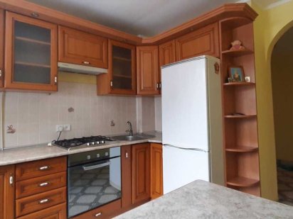 Однокімнатна квартира на території сан. «Сонячне Закарпаття»с. Поляна. Русская Поляна