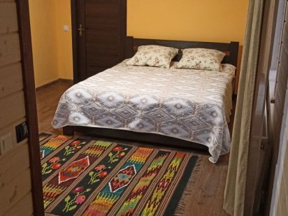 Проживання(відпочинок )в карпатах Микуличин