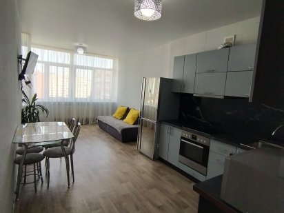 Здам квартиру в центрі  міста  подобово, погодинно Вараш