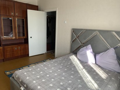 Квартира подобово Вараш