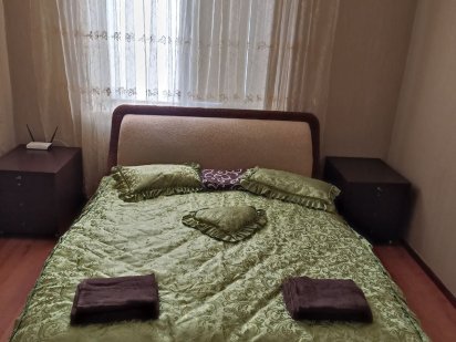 Здається подобово квартира Корюківка