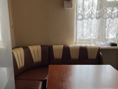 Здам 2-кімнатну  квартиру подобово Мена