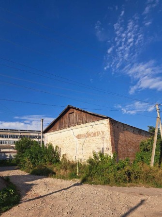 Продається комерційне приміщення в центрі м.Монастирище. - фото 1