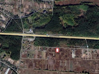 Іванків земельна ділянка 15 соток під лісом