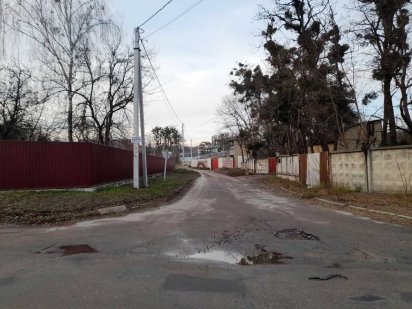 Ділянка під комерцію. Фасадна кутова. Крамниця, кафе, мийка інше Іванковичі