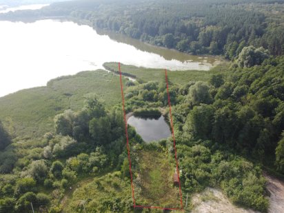 Лакшері земельна ділянка з виходом в ставок "Віта"