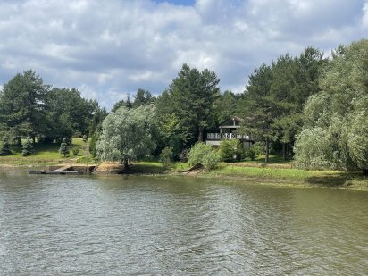 Продам землю с прямым выходом к воде Riviera Village участок Лебедевка