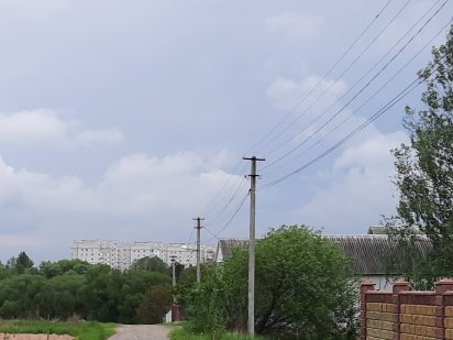 Микуличі-продам земельну ділянку під будівництво!