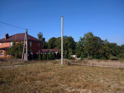 Продам землю під будівництво, біля озера і бази відпочинку за 14 000