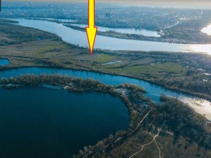 Участок 75 сот, ділянка біля води, вихід до річки, перша лінія Погреби