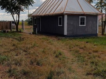 Продам фасад земельна ділянка Петропавлівське