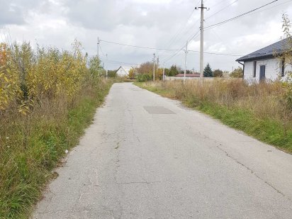 Продаю земельный участок Петрушки