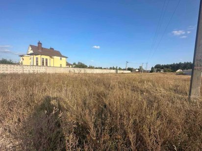 Ділянка 18 соток у центрі с. Плесецьке Київської обл. Плесецьке