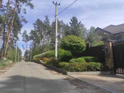 Продам участок под жилую застройку 12,5 соток с. Плюты ЖМ Лесной Конча