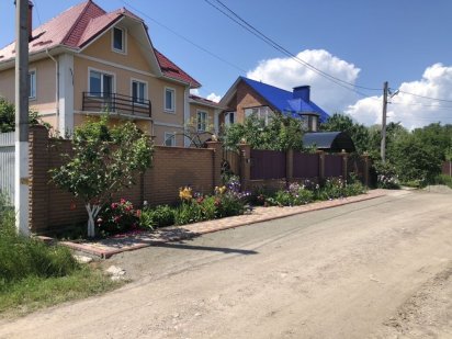 Пр уч зем15с  Погребы элит район свет газ соседи рядом Киев!