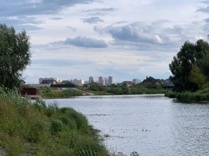 Участок 12 соток, 1-я линия берег Десны, 17 квт, элитный массив Погребы