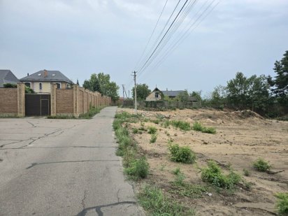 Ділянка в КМ 6 сот біля лісу с. Романків Обухівський рн 1 км Підгірці