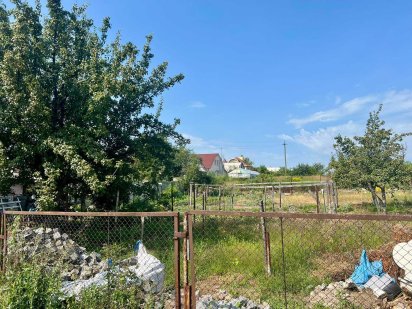 Продаж ділянки Ст. Петрівці Старые Петровцы